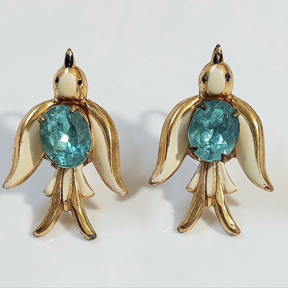 Vintage Coro 1940s Screw Back Earrings Rhinestone Belly